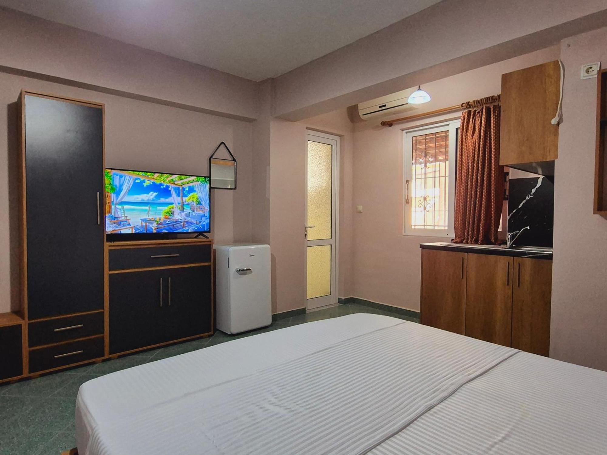 Barca Rooms Sarande Exterior photo